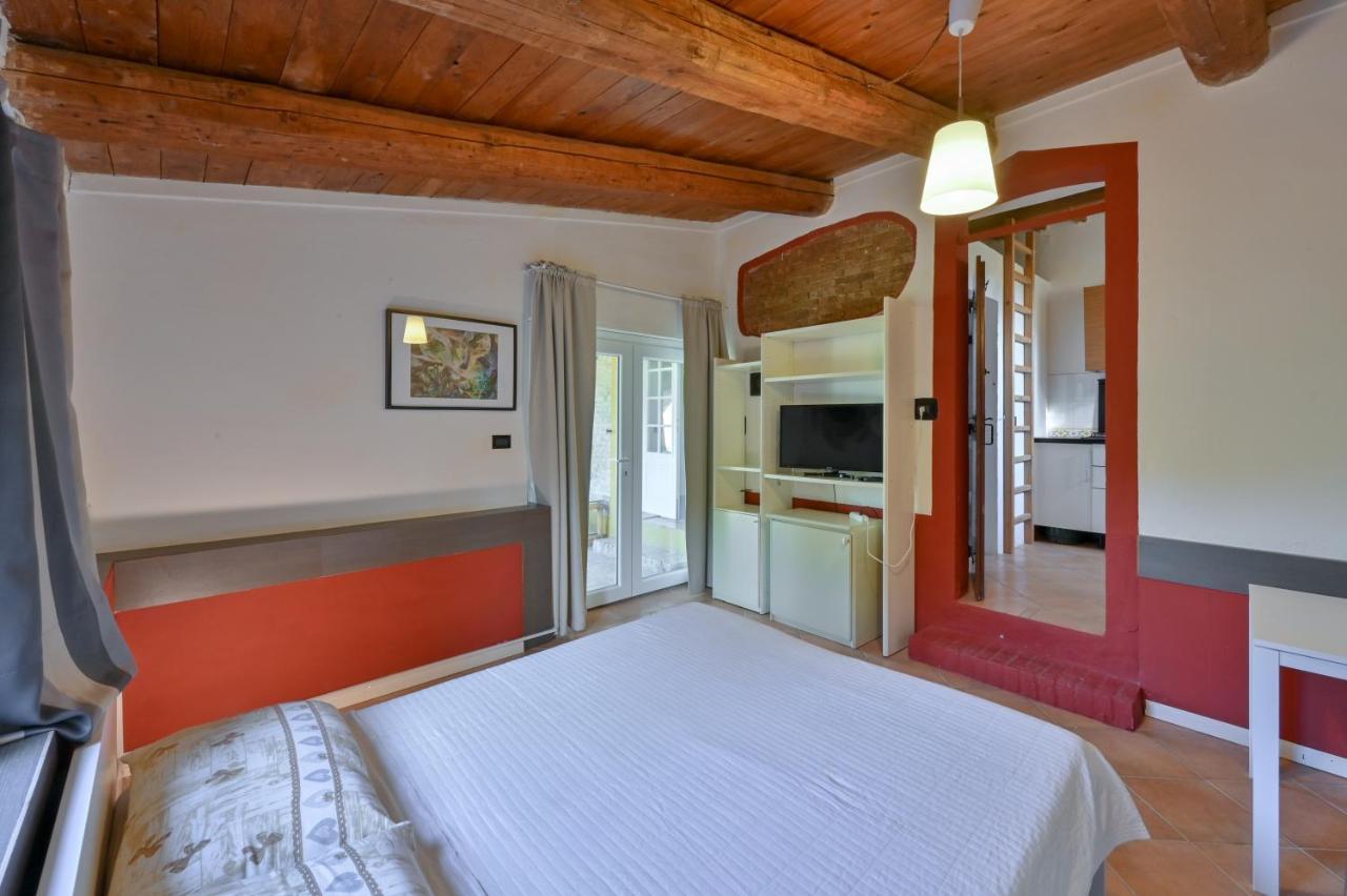 Casale Romani Country Residence Cerreto Castello Luaran gambar