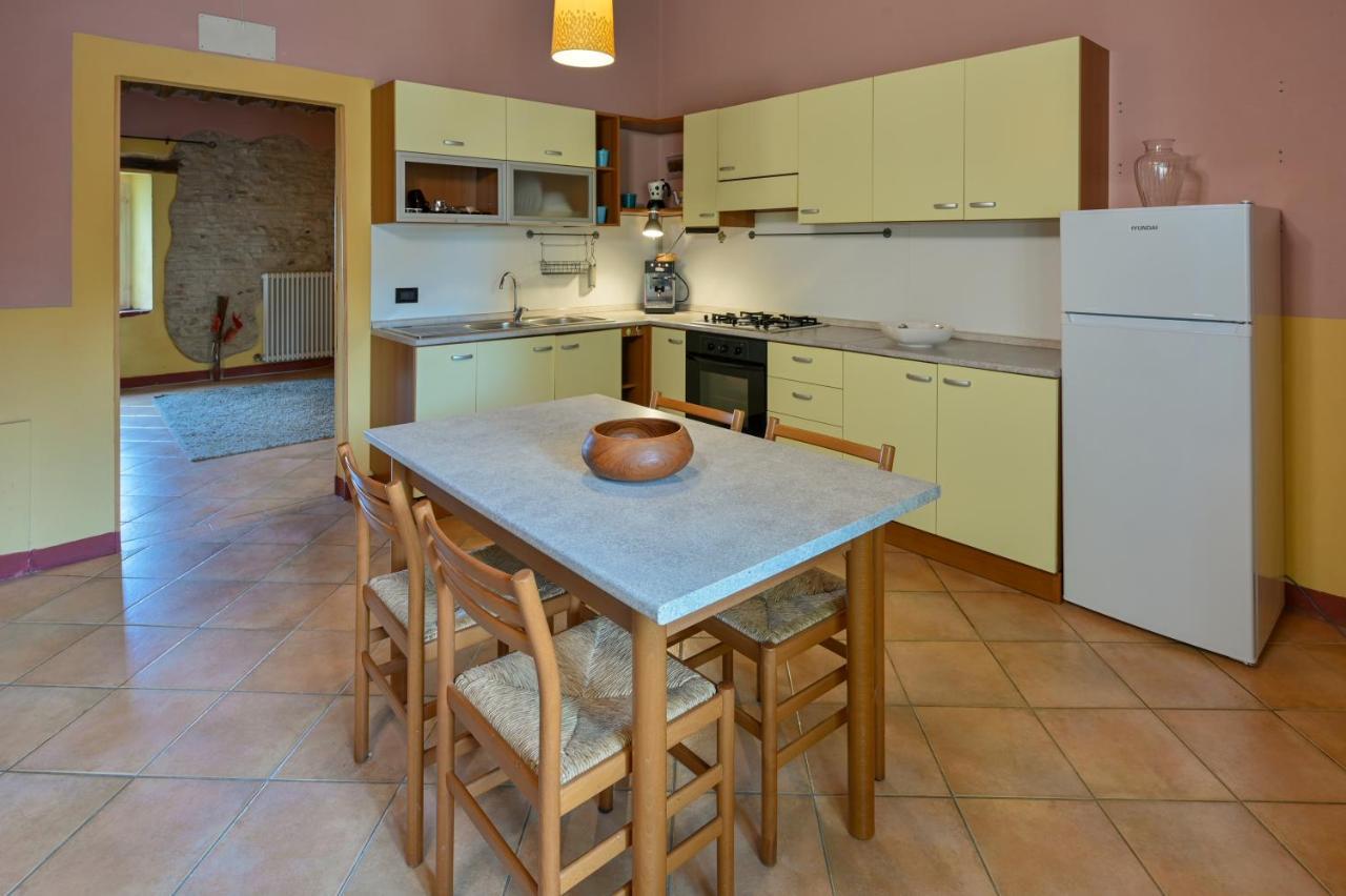 Casale Romani Country Residence Cerreto Castello Luaran gambar